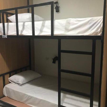 Cha Cha Cha Hostel Pattaya Ngoại thất bức ảnh