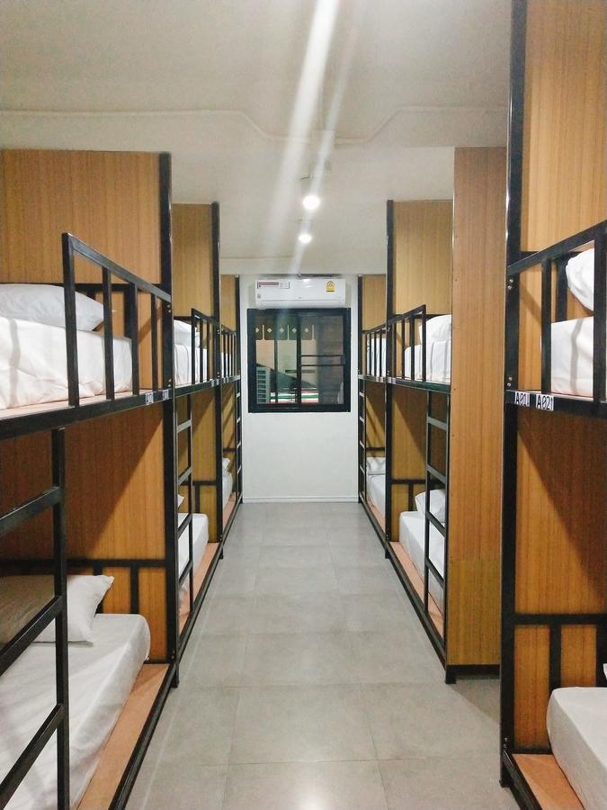Cha Cha Cha Hostel Pattaya Ngoại thất bức ảnh