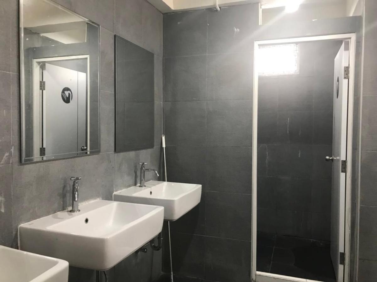 Cha Cha Cha Hostel Pattaya Ngoại thất bức ảnh